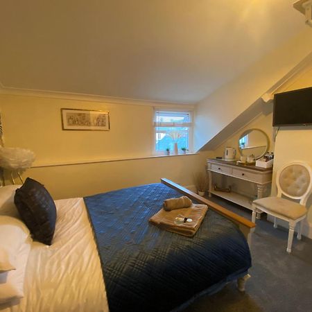 Butterfly Guest House Porthcawl Dış mekan fotoğraf